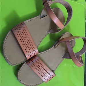 Girls sandals